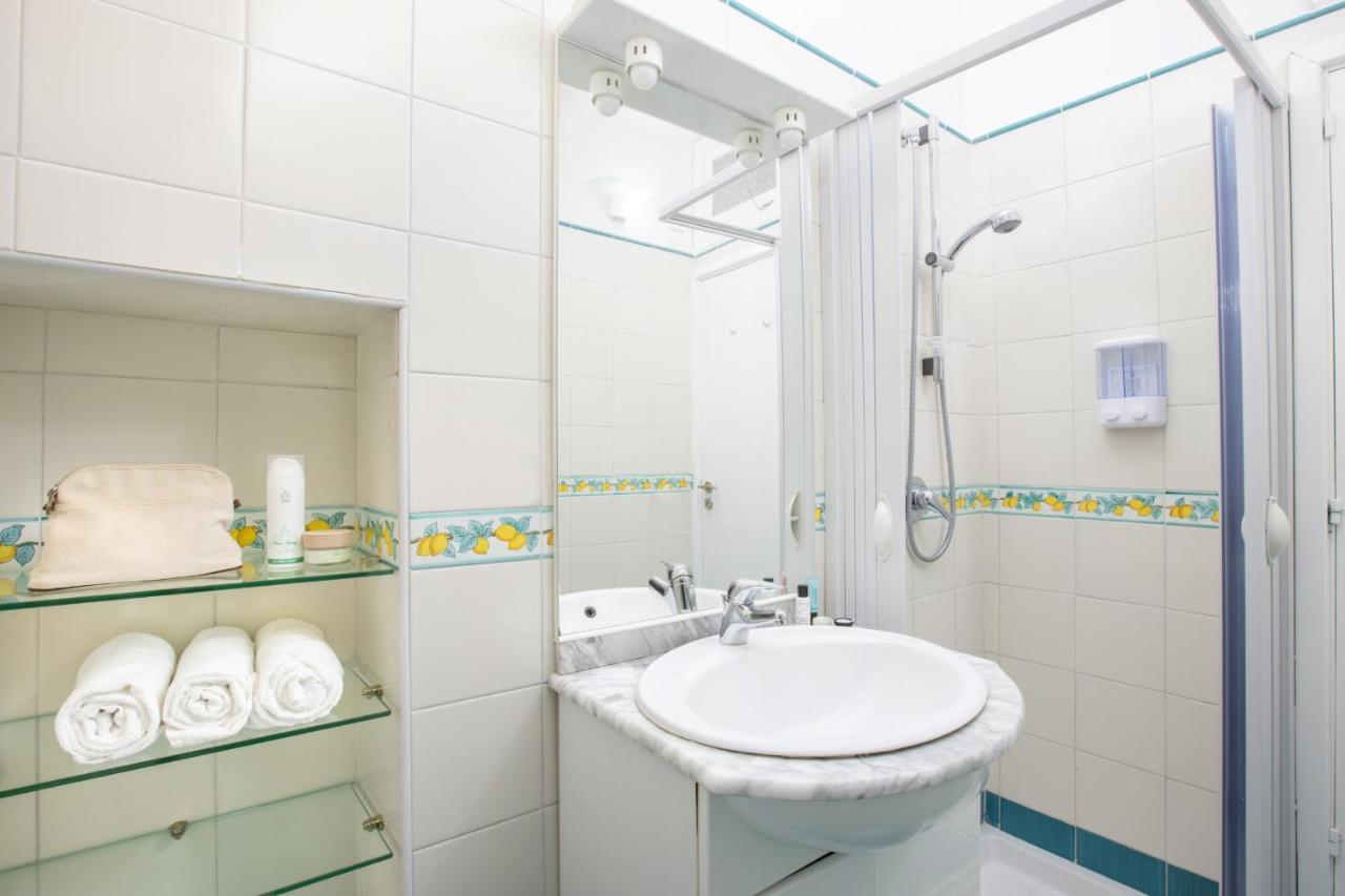 Brezza Marina-Authentic Sorrento Flat By The Beach Exterior foto