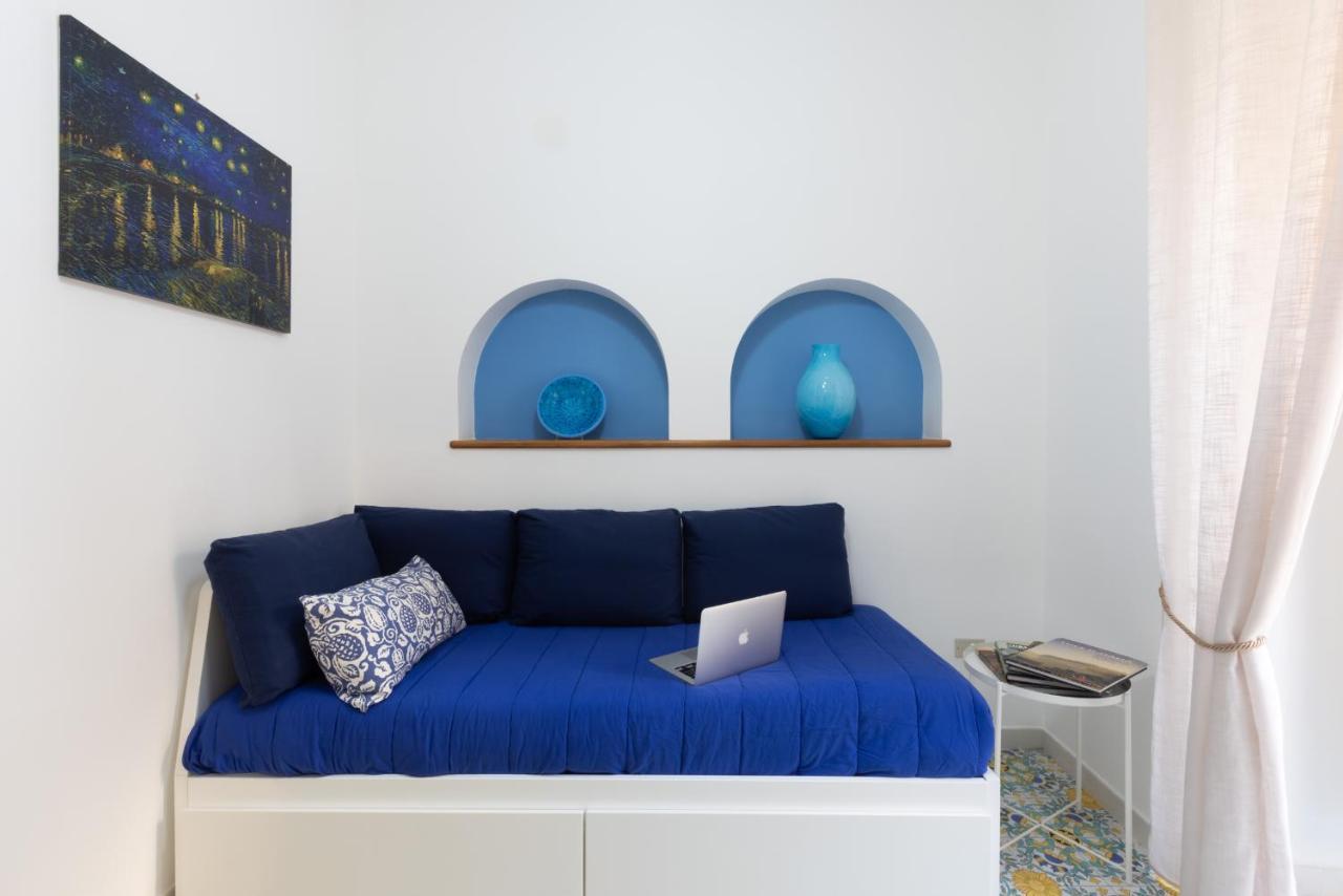 Brezza Marina-Authentic Sorrento Flat By The Beach Exterior foto