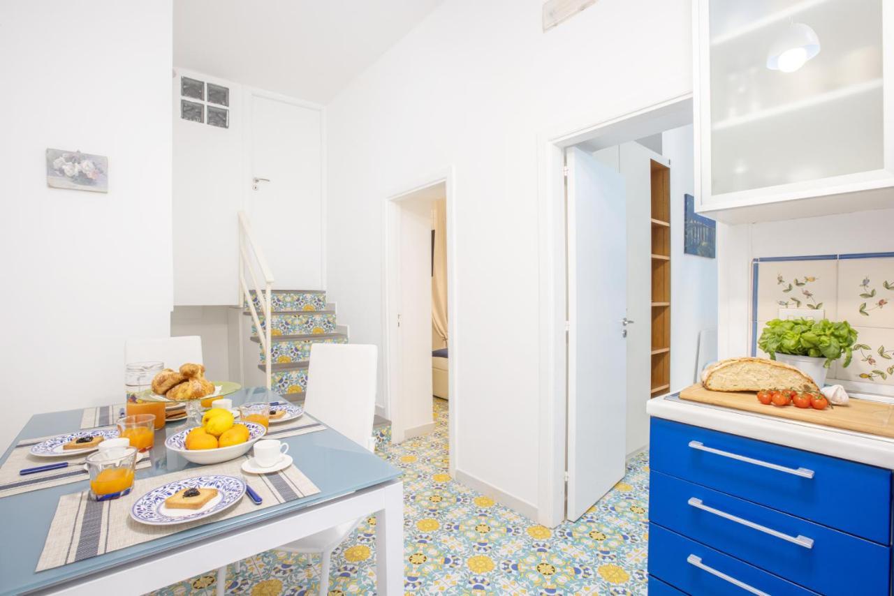 Brezza Marina-Authentic Sorrento Flat By The Beach Exterior foto